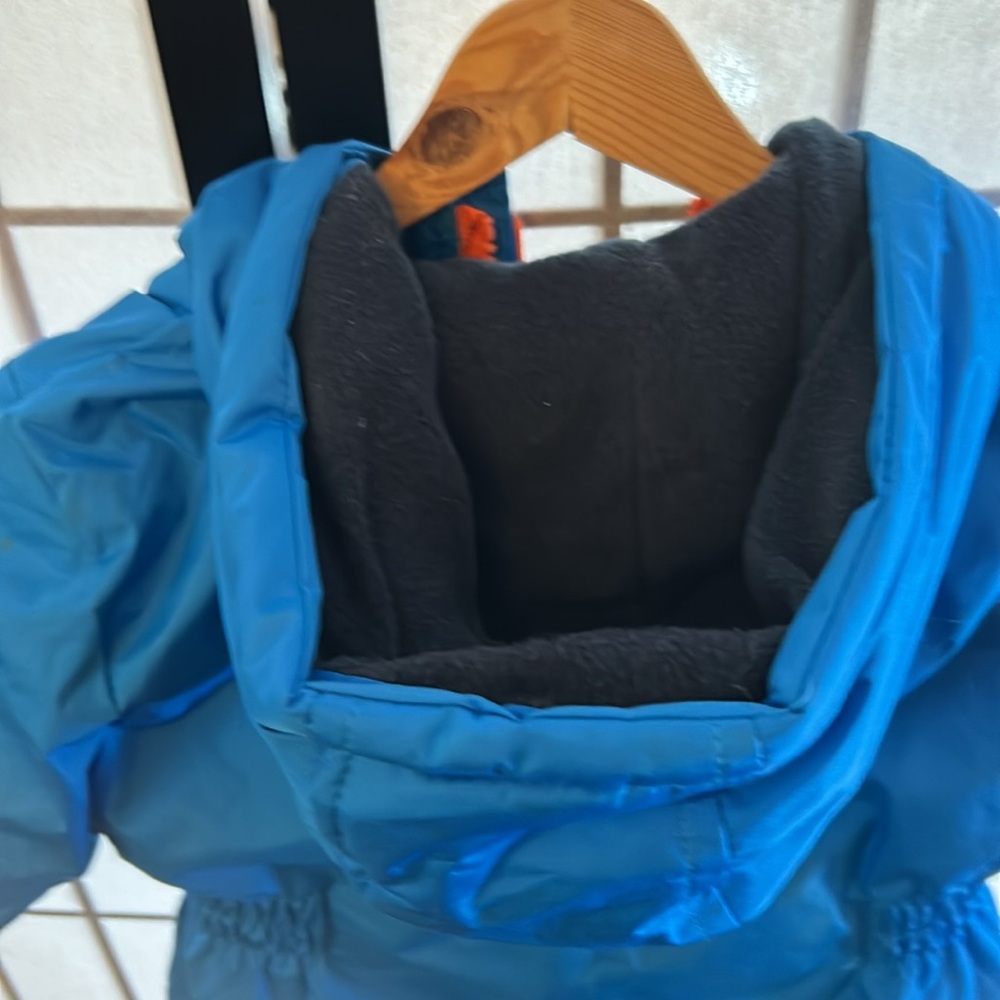Snowsuit.  Extreme outfitter blue snowsuit 24 mos - Picture 8 of 9